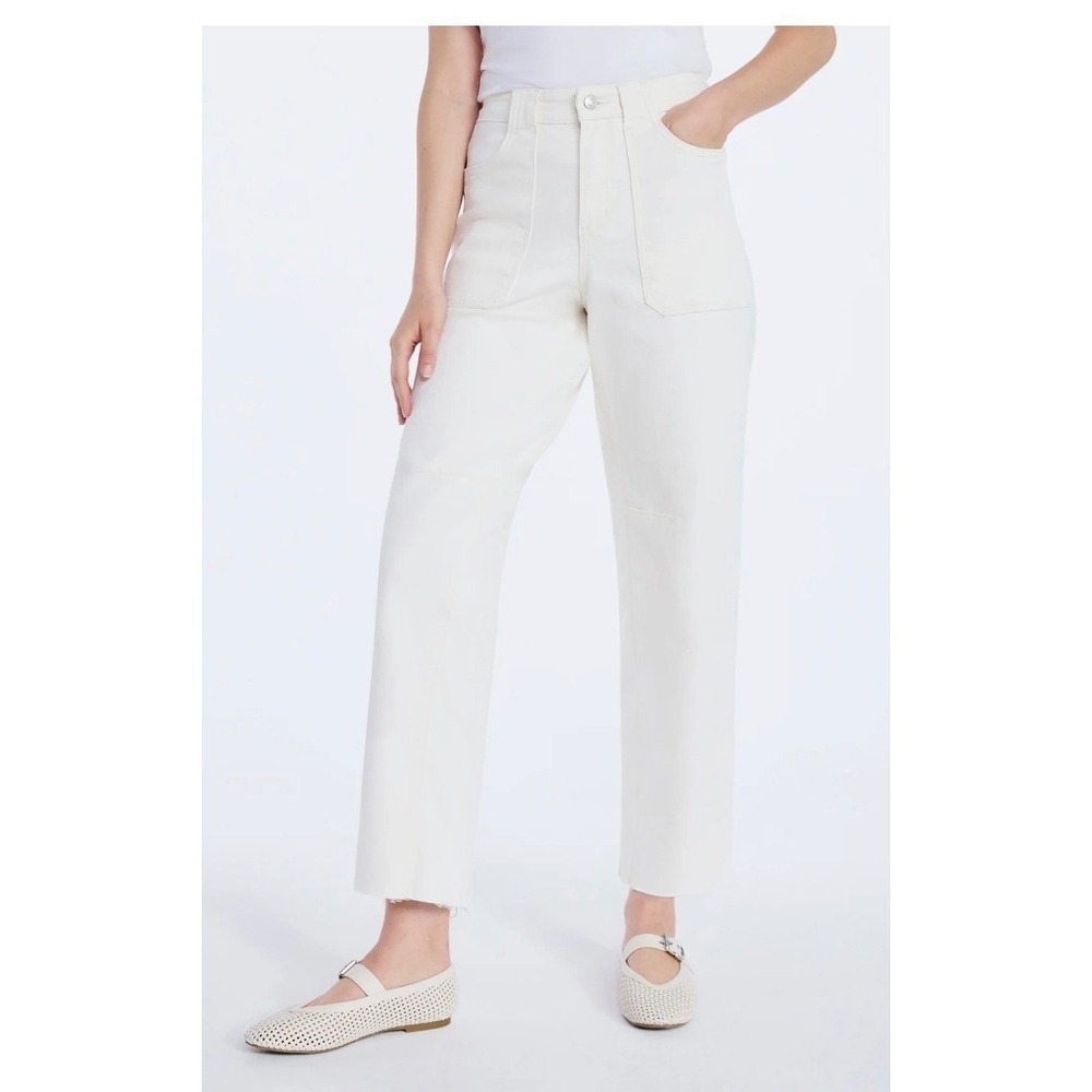 Women's Straight Leg Jeans in Off-White